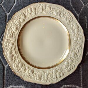 Vintage Crown Ducal Florentine Gold Band 2057 Fine China 51-Piece Set